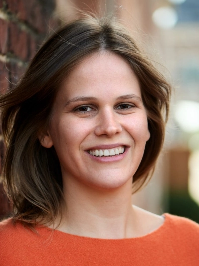 eva van overmeire